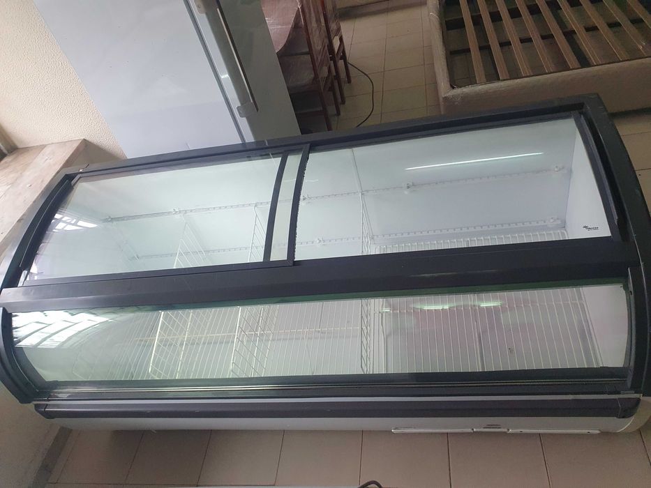 Arca vitrine congelação digital