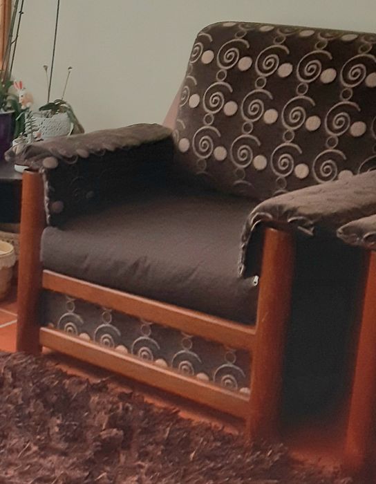 2 Sofás poltrona