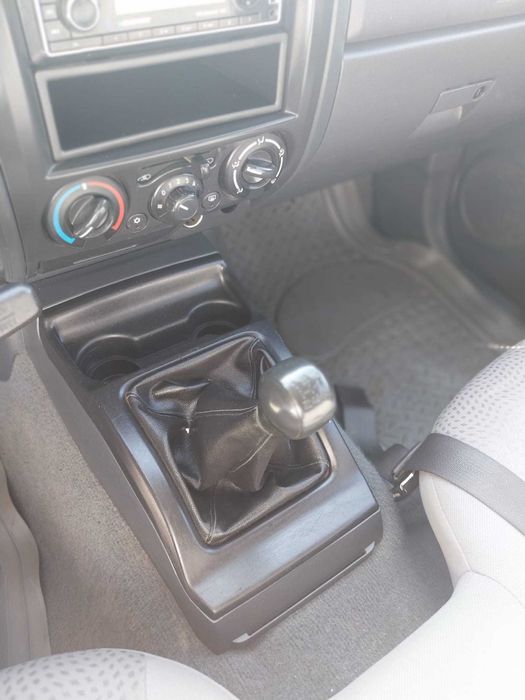 Isuzu D-MAX 2013