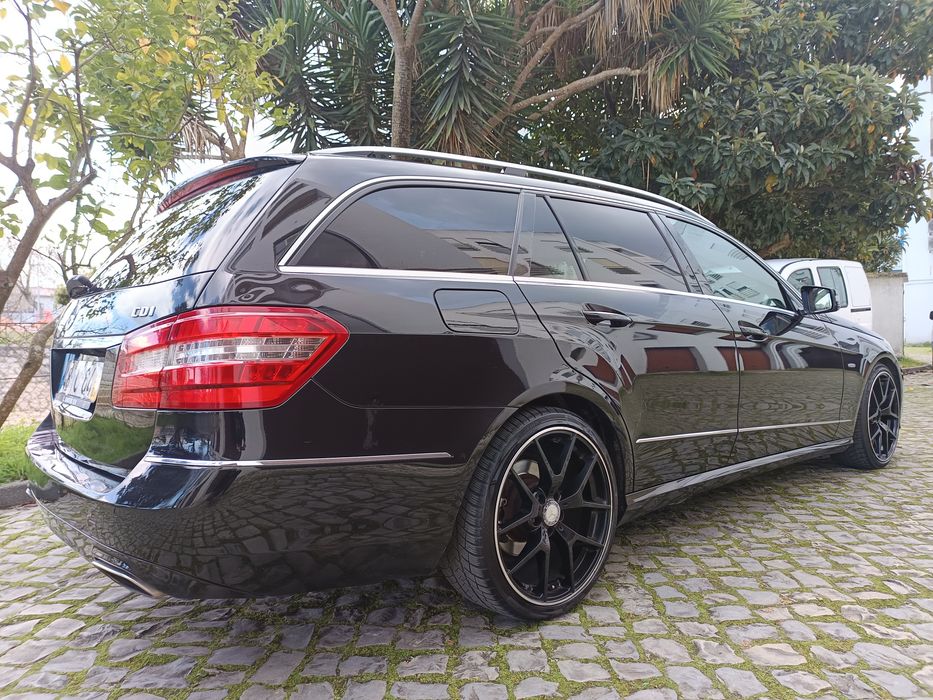 Mercedes E 220 ano 2012