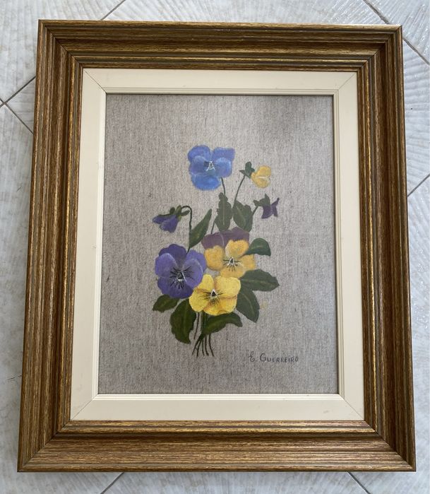 2 Quadros pintados a mão em tecido