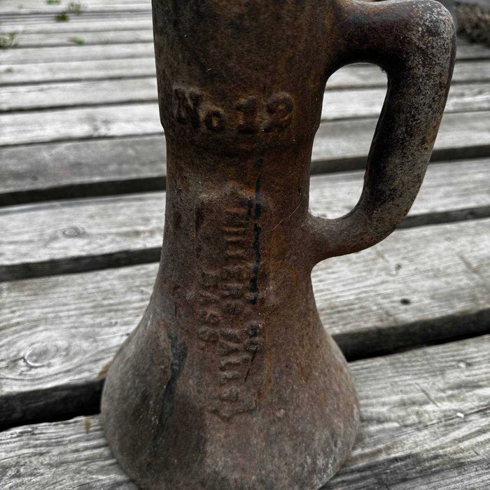 Домкрат корабельный