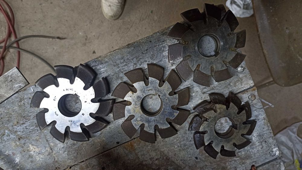 Фрези модульнідля нарізки шестерень