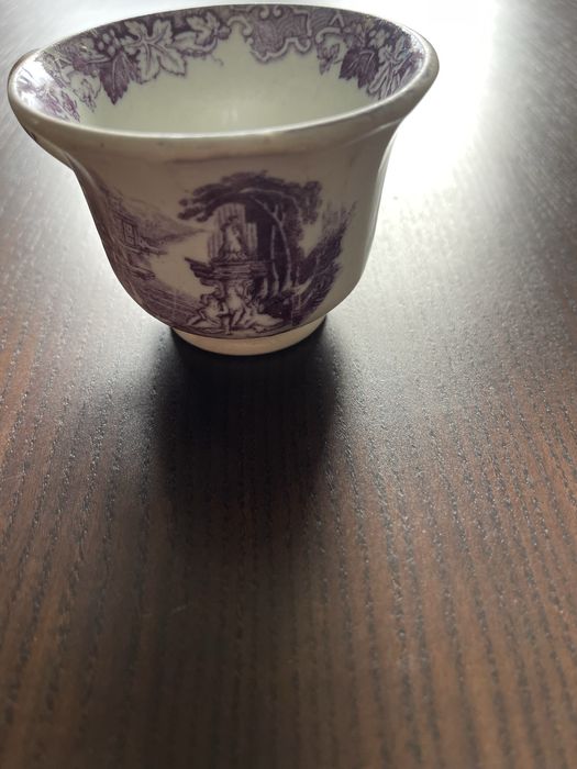 Chavena antiga de coleção