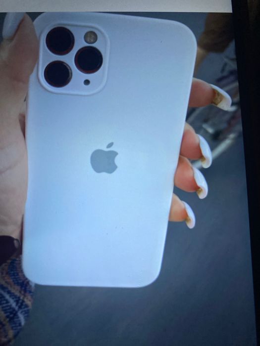 Продам айфон 11 pro