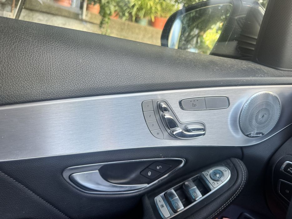 Mercedes-Benz C250 4MATIC AMG – 2016 | 81.000 km | Único dono foto 5