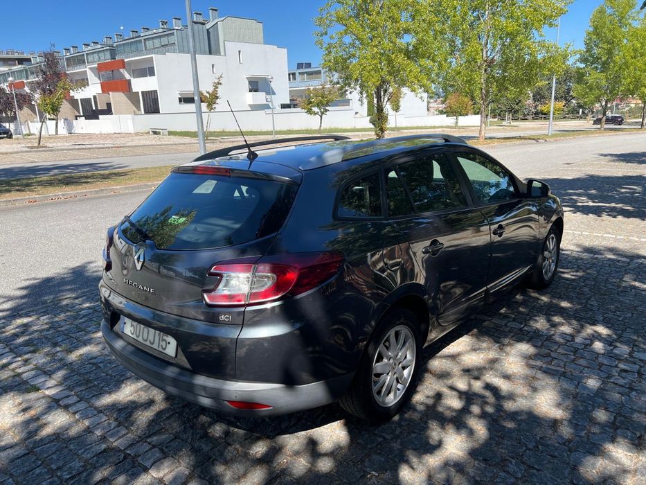 Renault Megane — photo 3