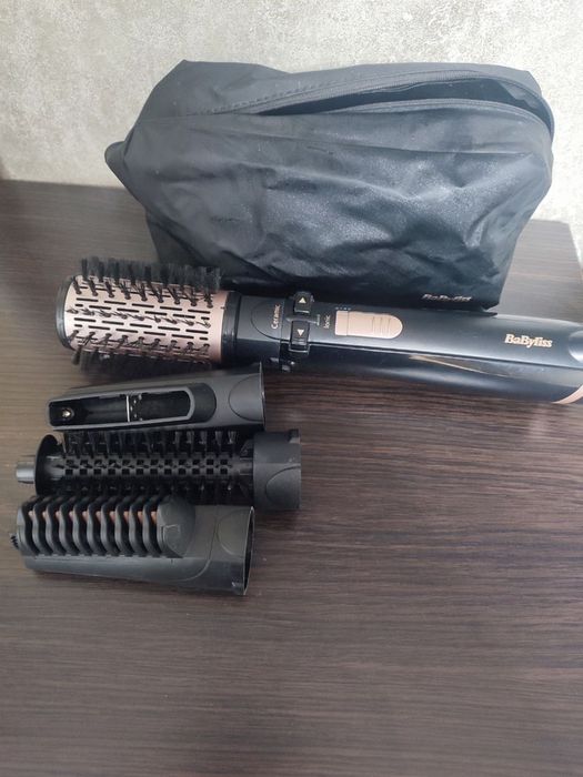 Фен щітка.