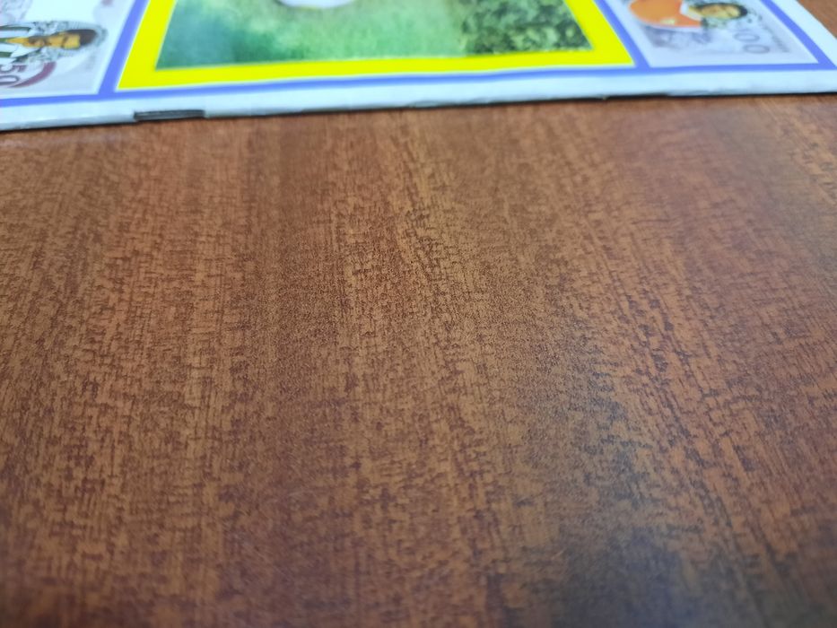 Caderneta de cromos Gira a Nota