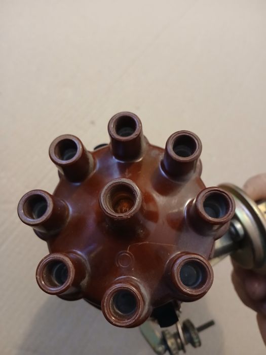 Распределитель зажигания ( трамблер ) ЗИЛ - 130