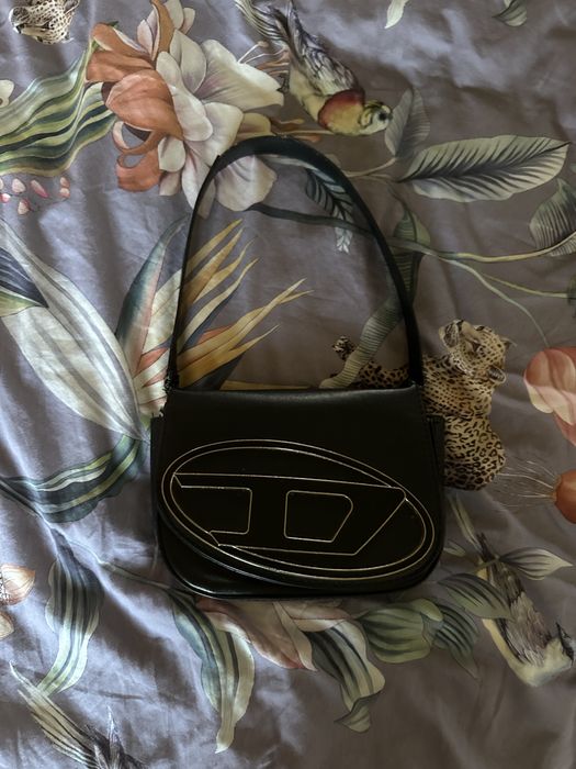 чорна сумка Diesel