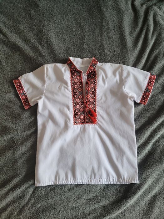 Продам вишиванку