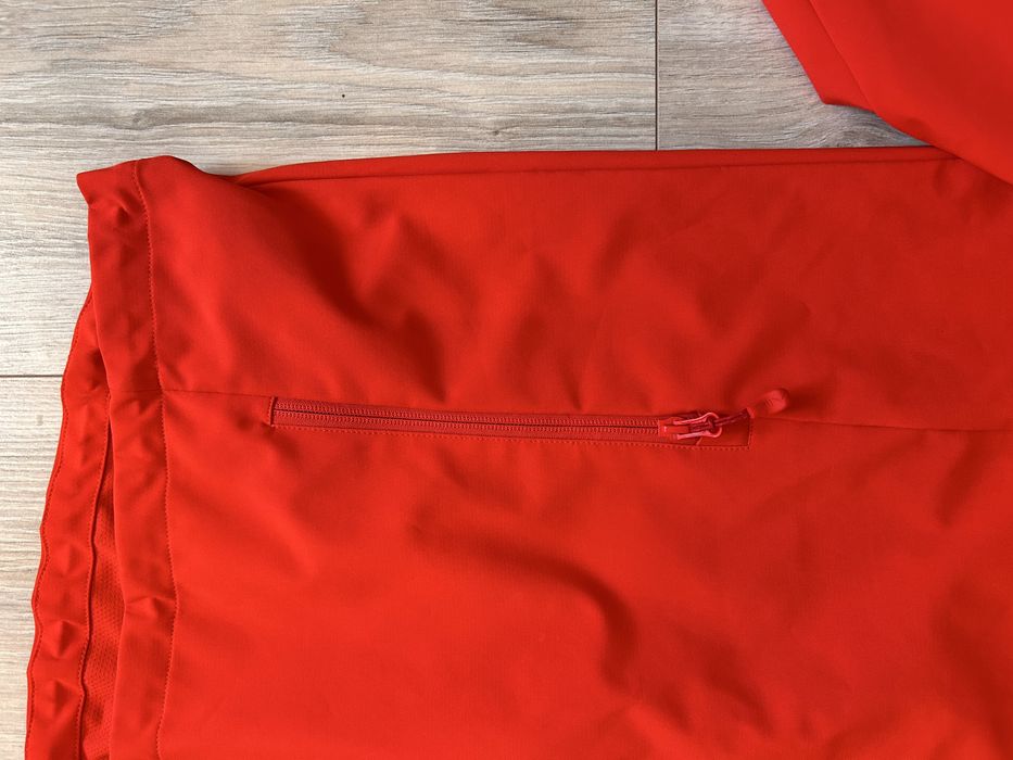 Kurtka softshell Elbrus.