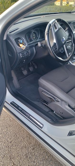 Volvo v60 1.6 D2