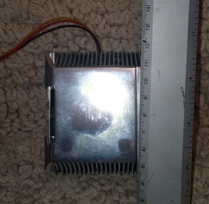 Продам кулер вентилятор для ЦП АМД TITAN