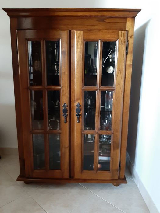 Vendo móvel de sala