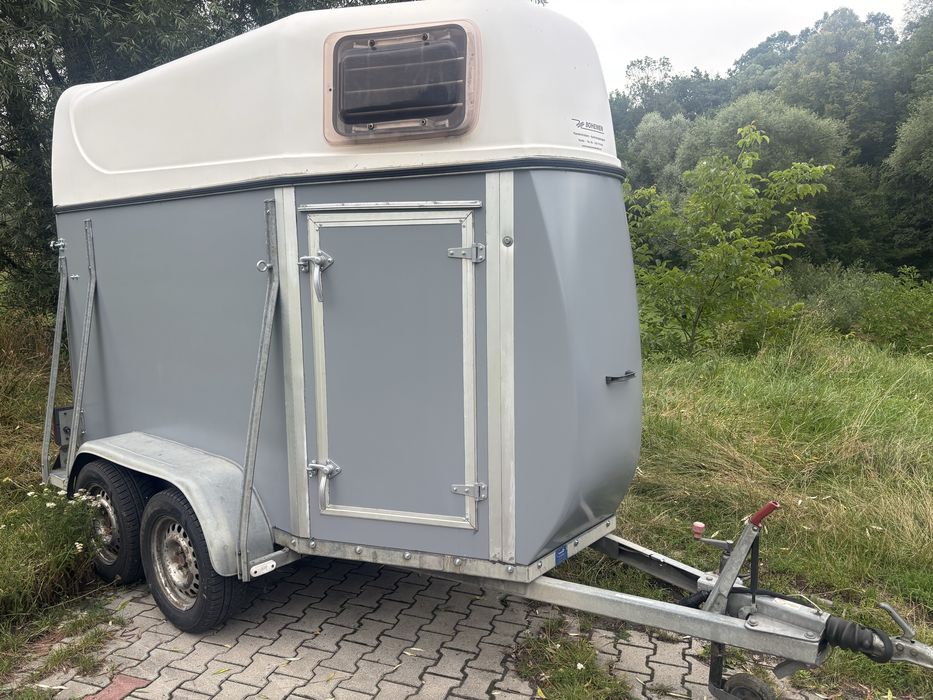 wynajem przyczepa do przewozu koni 1 konna  bukmana transport bukmanka kon