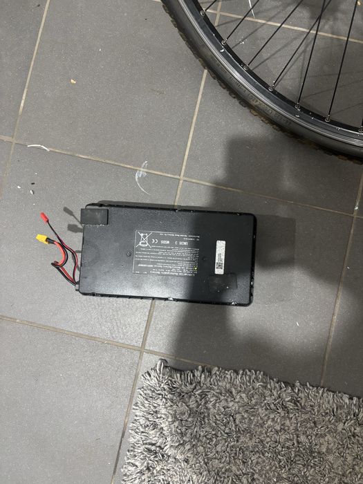 sprzedam baterie kukirin g2