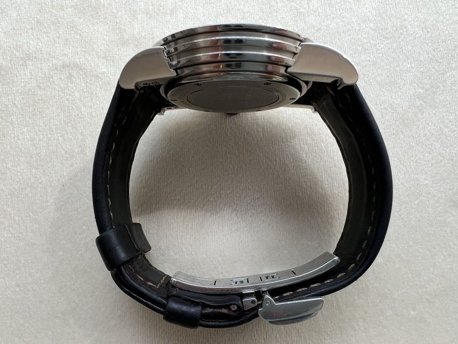 Relógio Corum Classical Grande Date