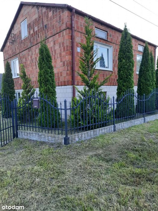 Dom 98 m² + zabudowania gospodarcze 196 m²|Działka 2500 m² blisko A2