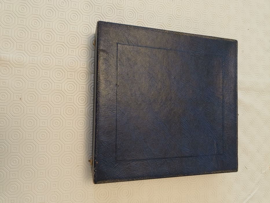 Conjunto antigo de toucador