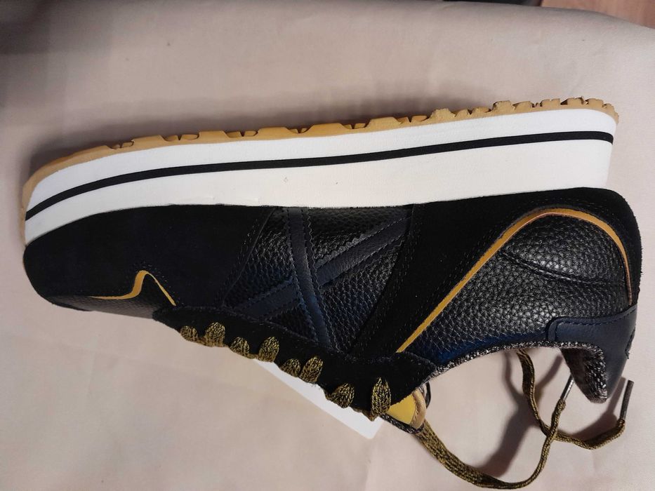 Buty sportowe Munich Massana sky 39 NOWE skórzane