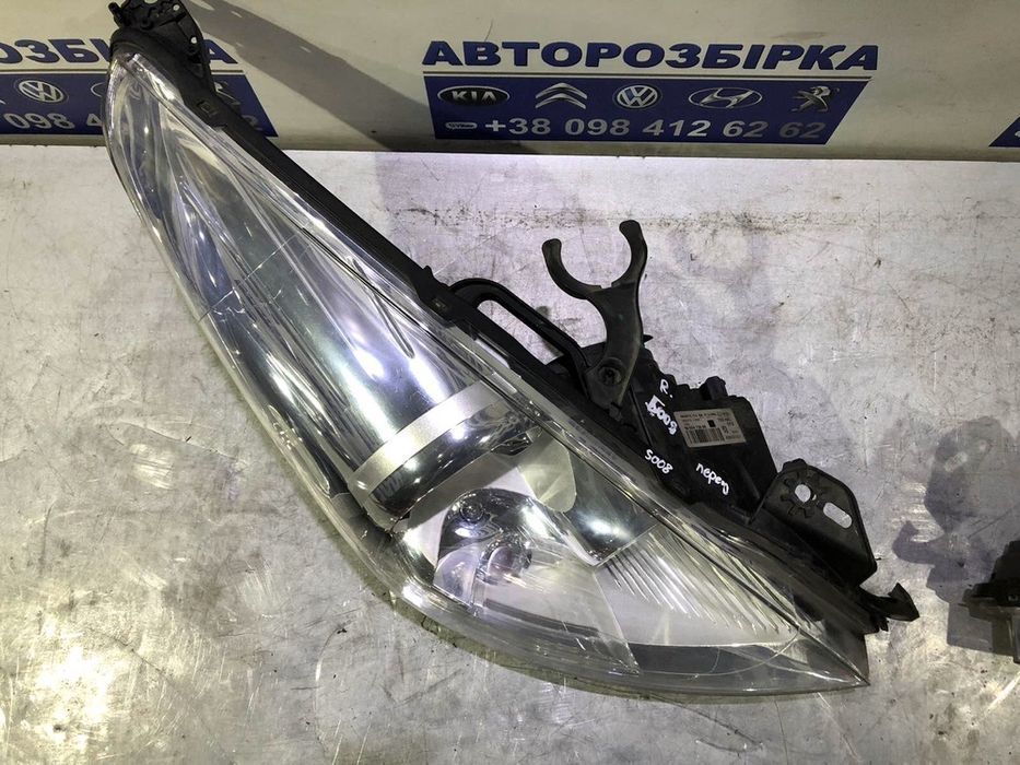фара Peugeot 5008 3008 2009-2016 фонарь пежо 5008 фара