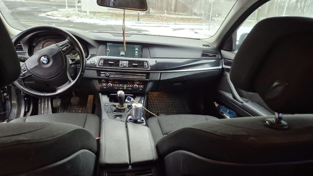 Bmw f10 2.0d manual