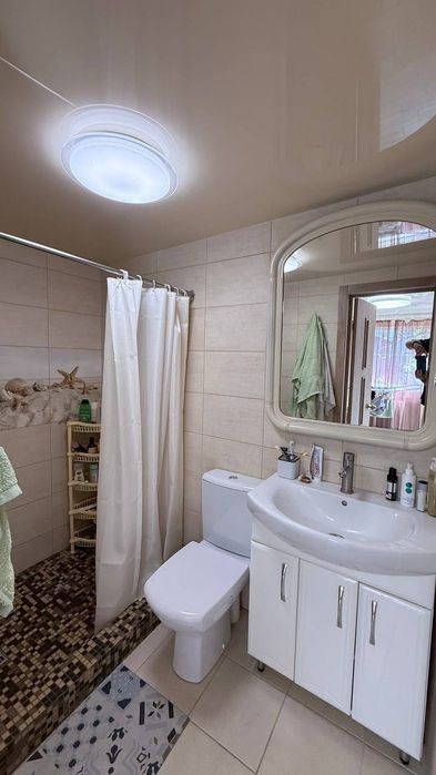 На продаж житловий будинок з ділянкою у центрі смт Овідіополь Одеського району
