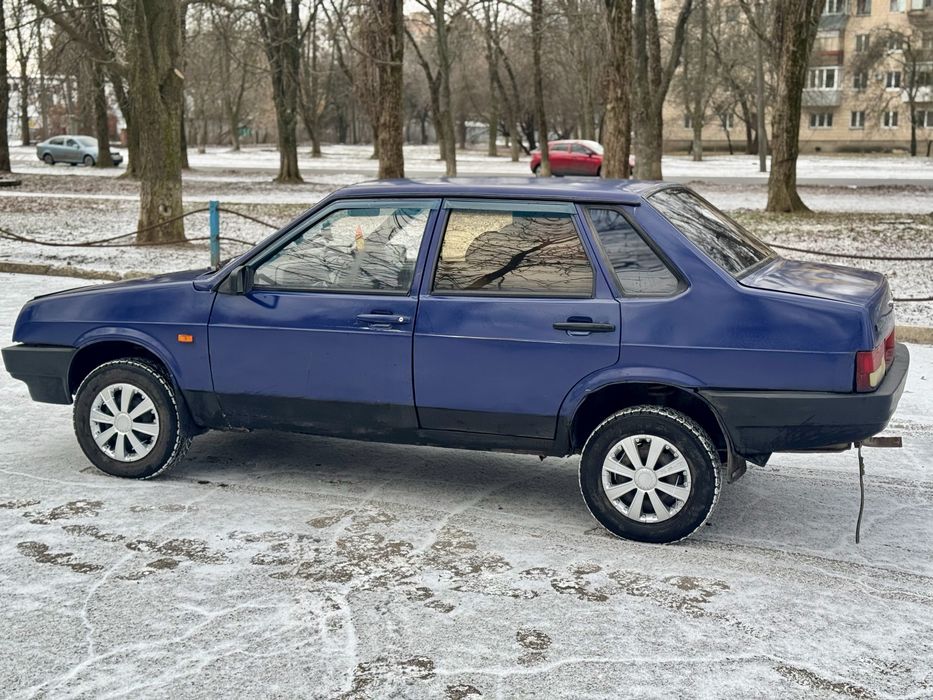 Продам ваз 2199 с газом