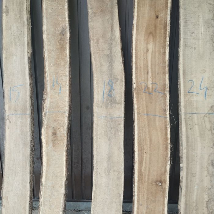 Deski dębowe z oflisem