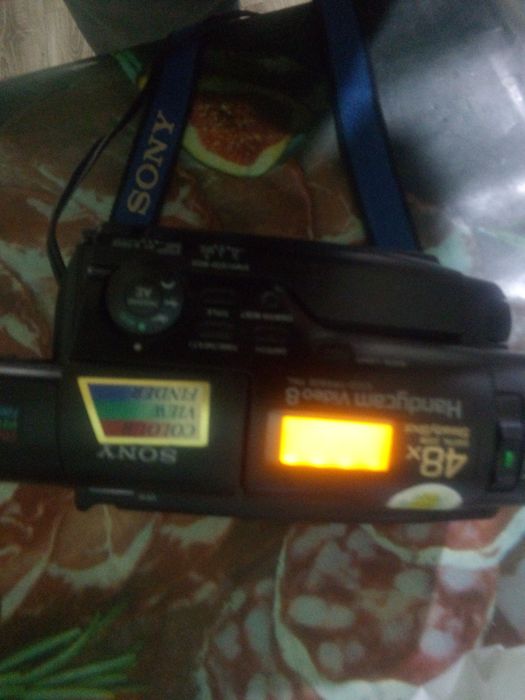 Видео камера SONY