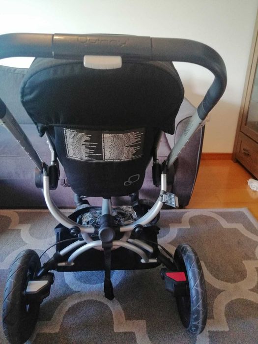 Carrinho Quinny Buzz e Ovinho