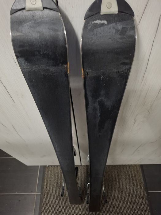 Juniorskie narty zjazdowe dlugosc 140cm