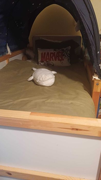 Cama IKEA Kura, criança  semi-novo