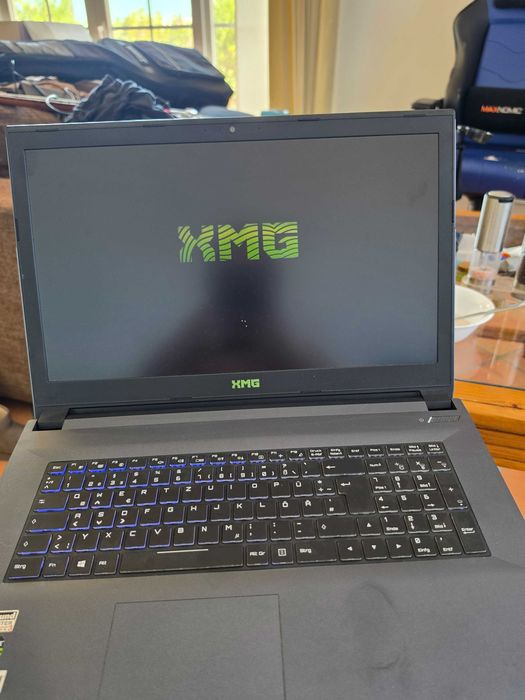XMG Schenker Gaming Laptop – i7, 16gb RAM, gtx 1050 Ti, 1.25TB Storage (German Keyboard)