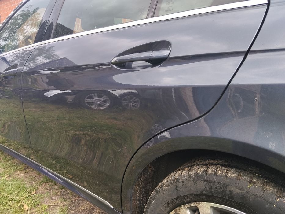 Mercedes 212 lift drzwi lewe przód przedni tył tylne sedan 585