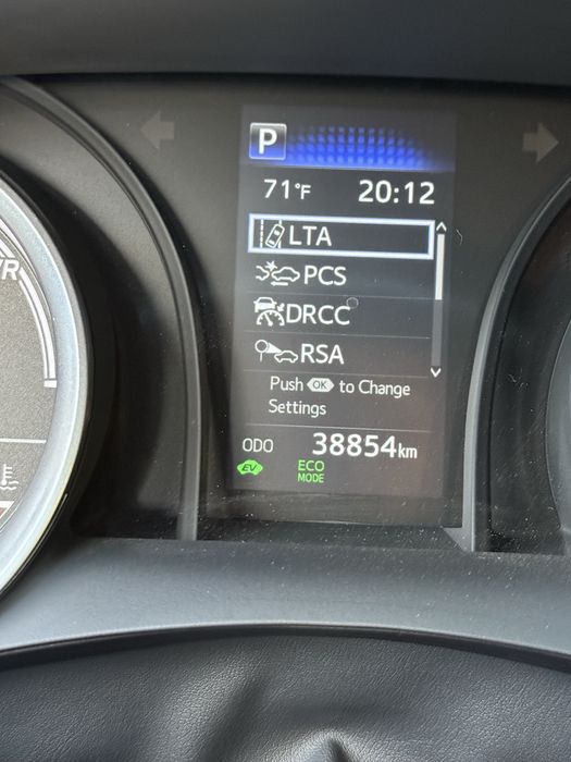 Продам економну TOYOTA CAMRY Hybrid