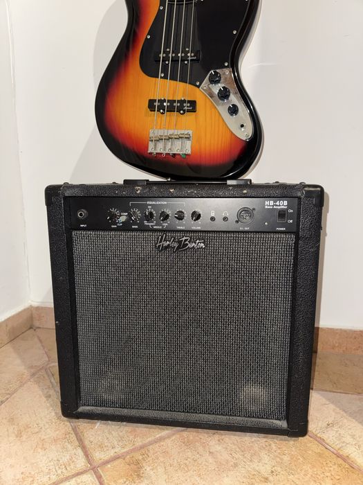 Harley Benton (Baixo + amplificador) Ler Desc.