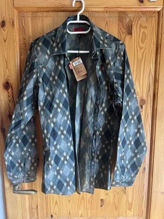 Sprzedam nową (metki) koszulę firmy Levi Strauss & Co. rozmiar L