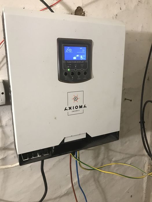 Інвертор 24-220в Axioma на 3кВт з чистим синусом