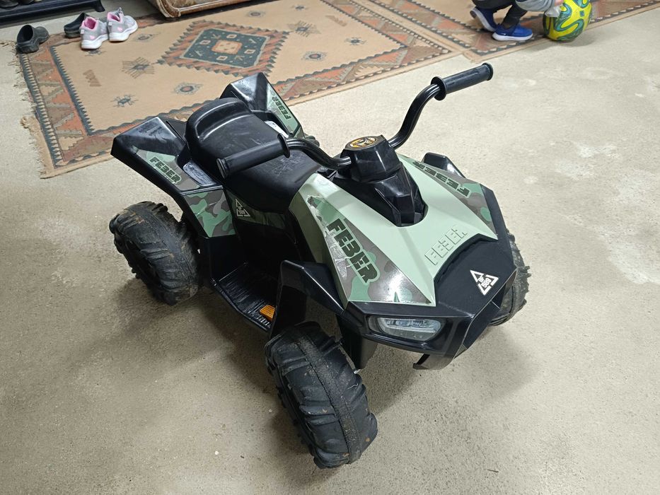 Moto 4 elétrica / Criança