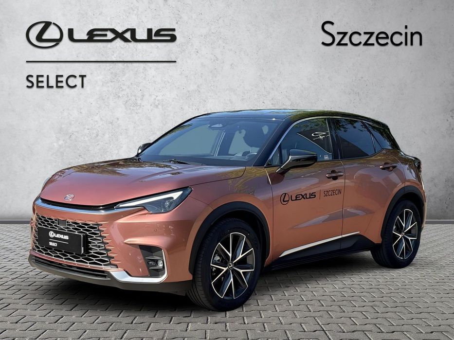 Lexus LBX