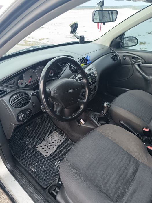 Форд Фокус 1.6 газ/бензин