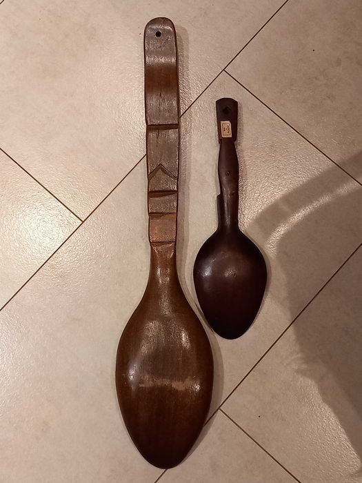 Drewniane duze sztućce dekoracja