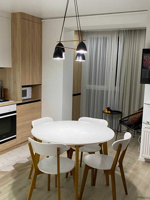 Оренда квартири-студії 41m². Центр міста.