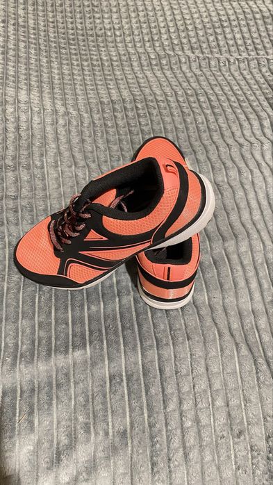 Кроссовки для спорта