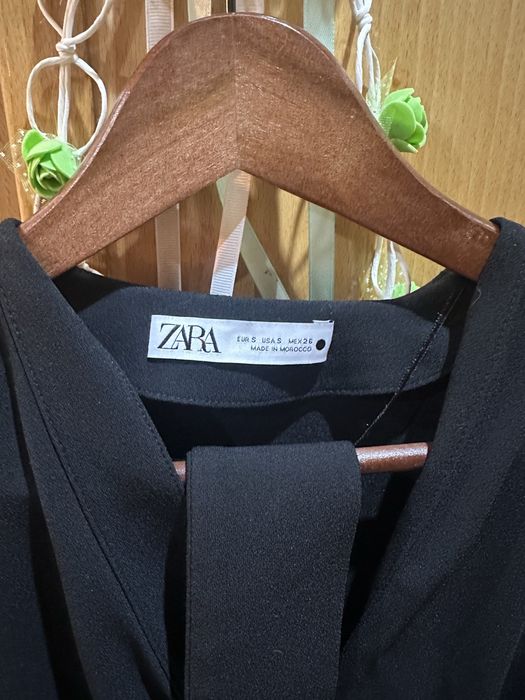 Varios vestidos zara
