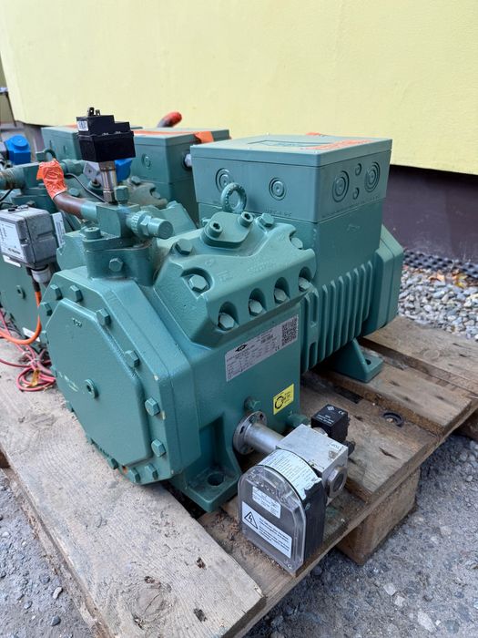 Sprężarka półhermetyczna Bitzer 4PES-10-40P