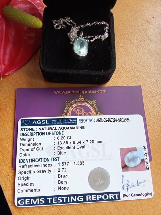 Colar em Prata com Água-Marinha Certificada Feito á mão.